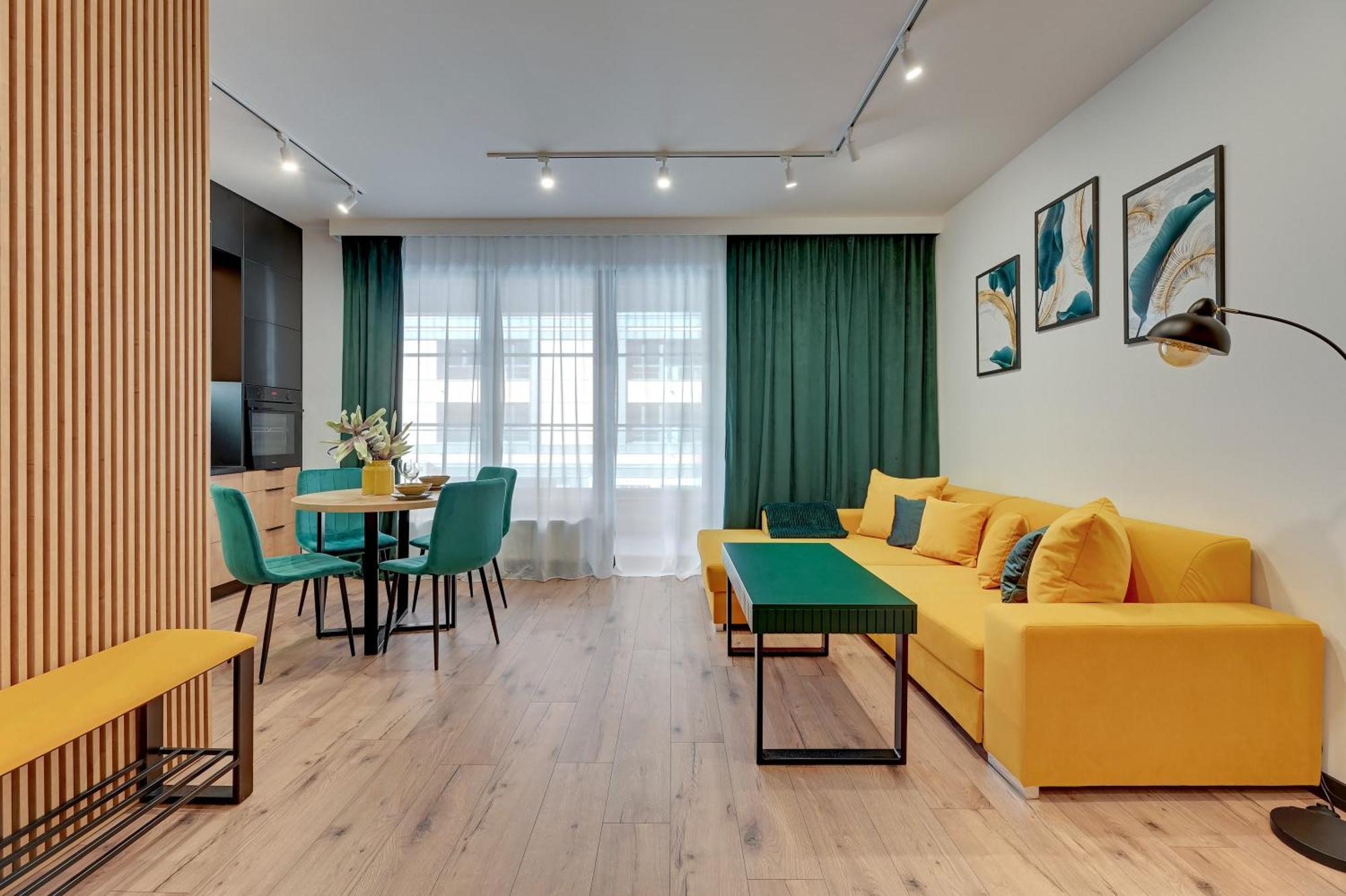 Doki Living - Foodhall & Parking By Downtown Apartments Гданск Екстериор снимка