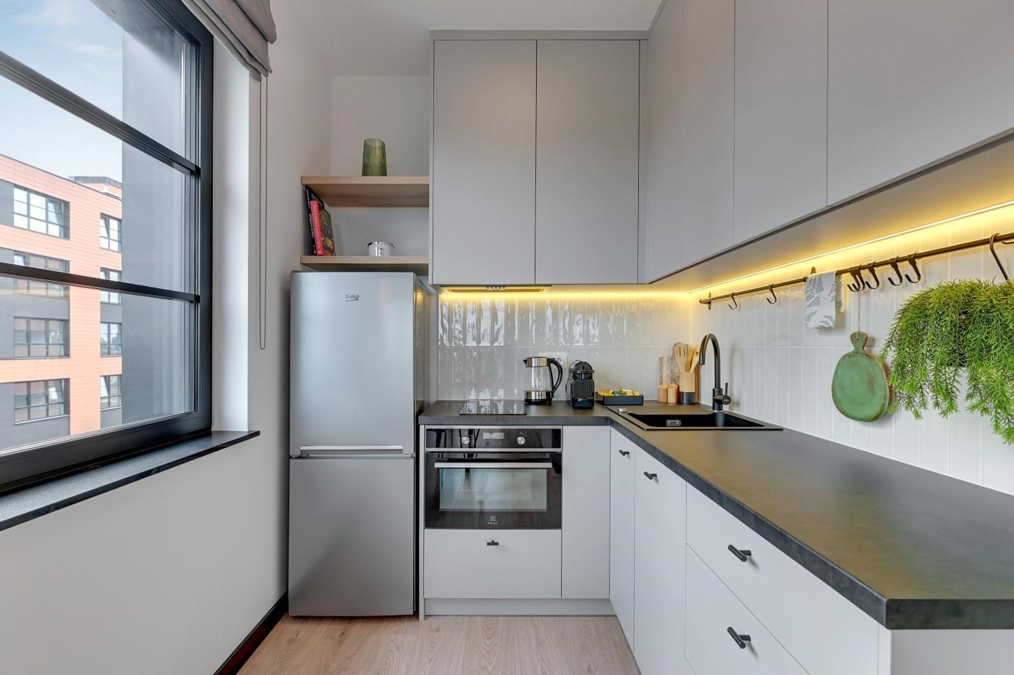 Doki Living - Foodhall & Parking By Downtown Apartments Гданск Екстериор снимка