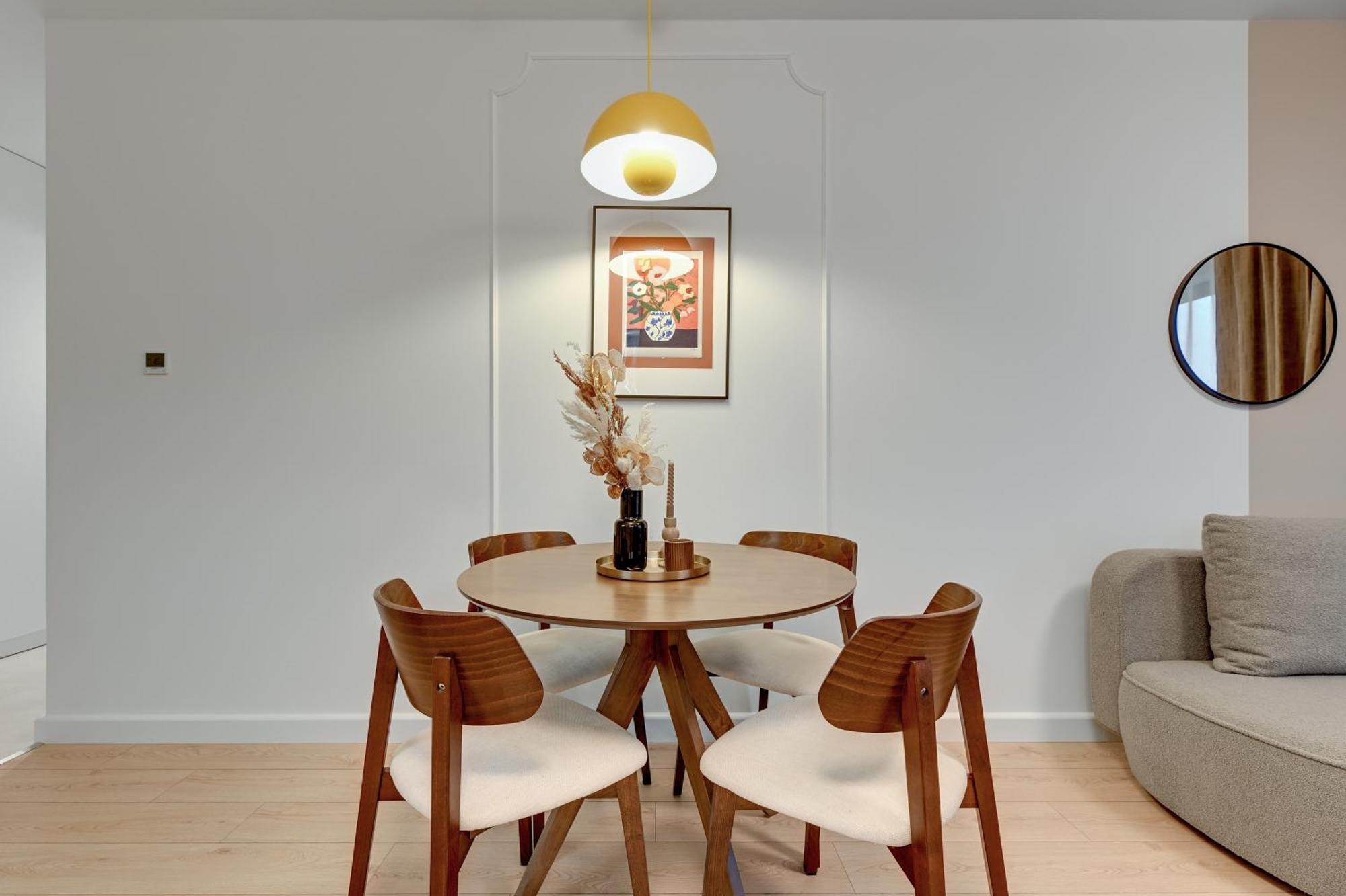 Doki Living - Foodhall & Parking By Downtown Apartments Гданск Екстериор снимка