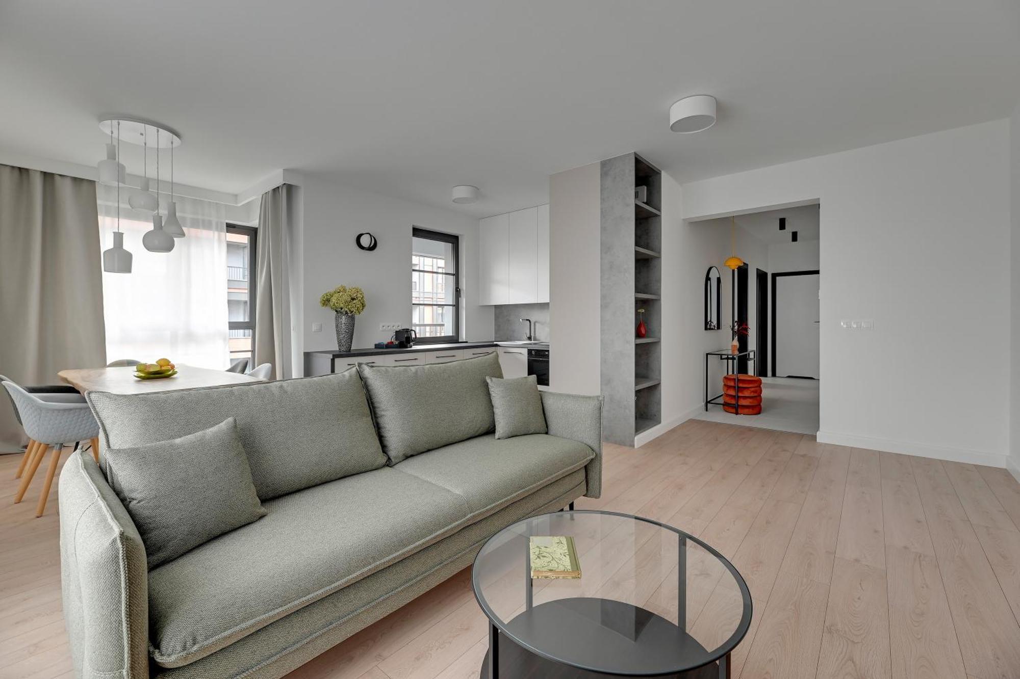 Doki Living - Foodhall & Parking By Downtown Apartments Гданск Екстериор снимка