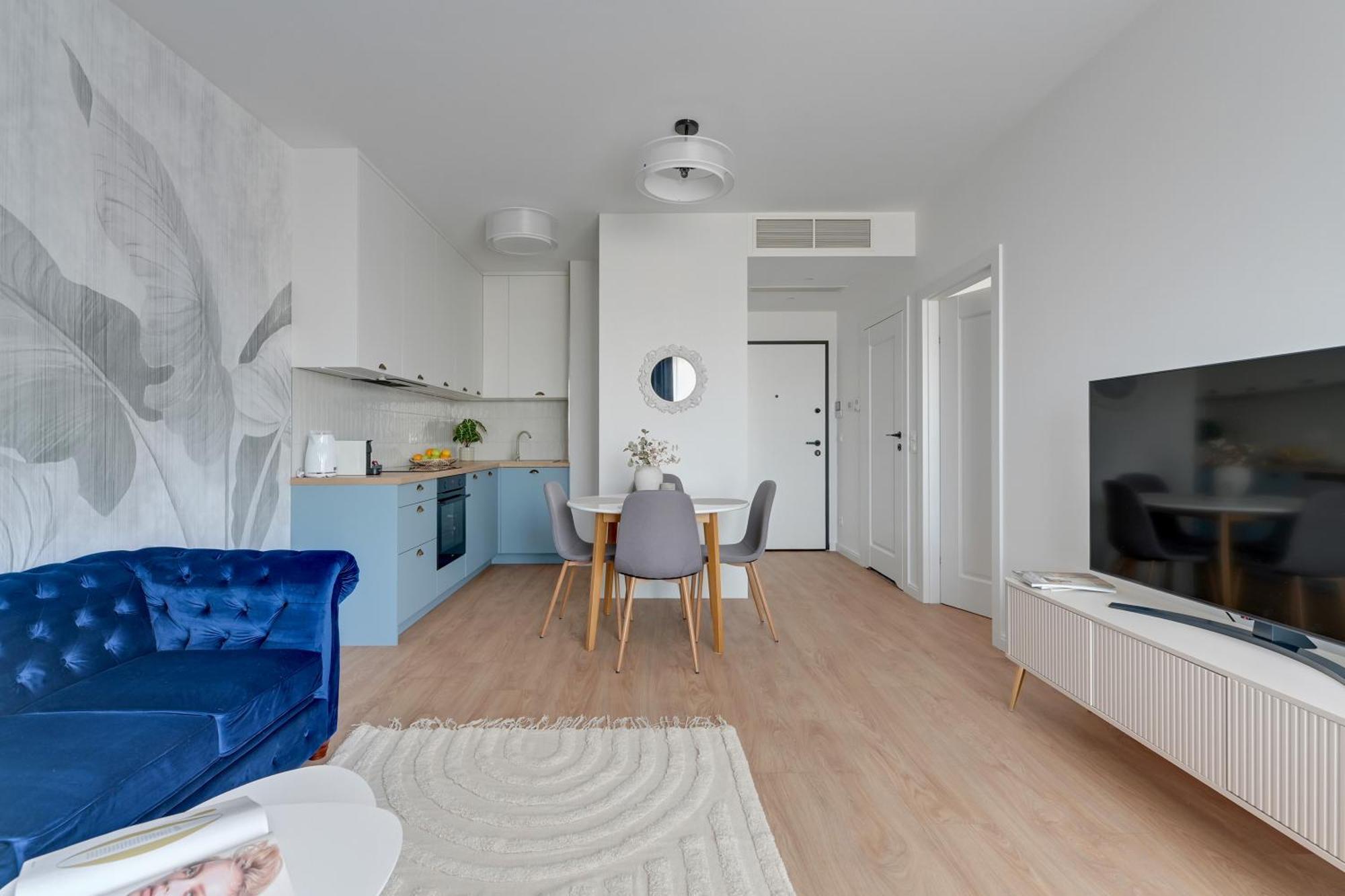Doki Living - Foodhall & Parking By Downtown Apartments Гданск Екстериор снимка