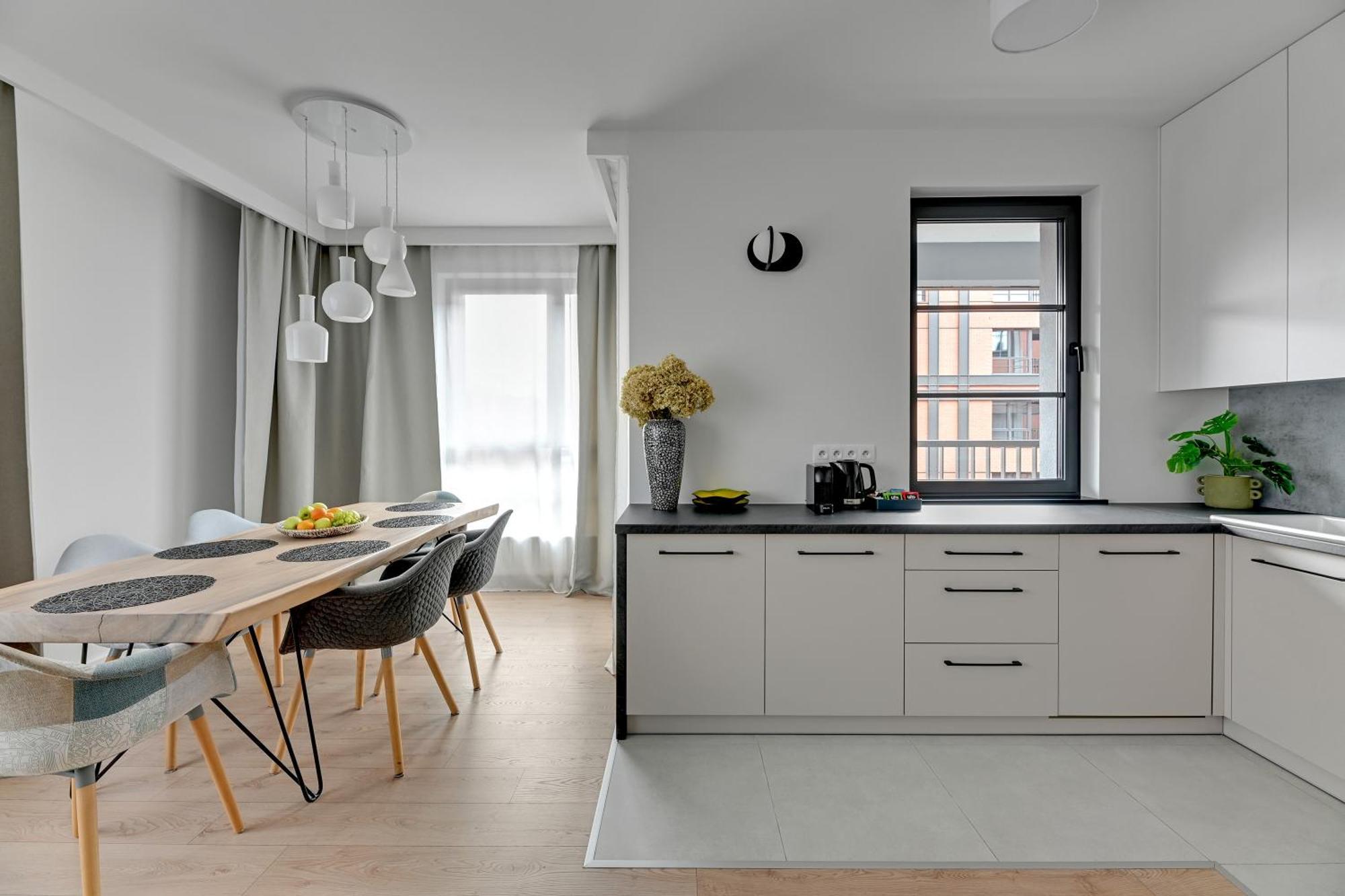 Doki Living - Foodhall & Parking By Downtown Apartments Гданск Екстериор снимка